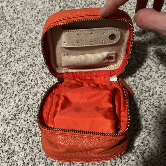 NWOT Sundance Leather Jewelry Case Travel Pouch Orange - Picture 2 of 5
